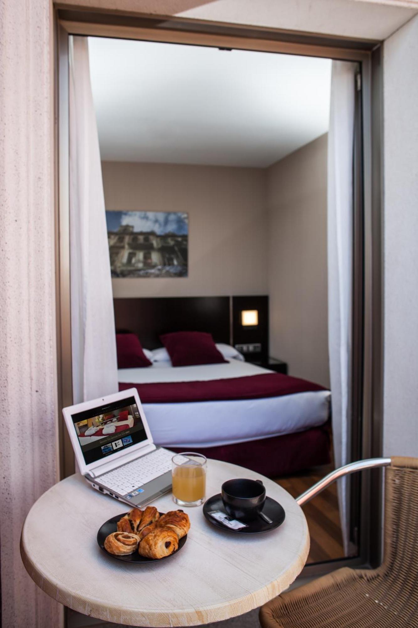 Superior Double or Twin Room,1207604464:JPEG